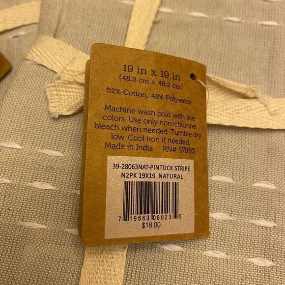 Naturals Table Linens Gray Cloth Napkins 2 sets of 2 NWT - Picture 3 of 5